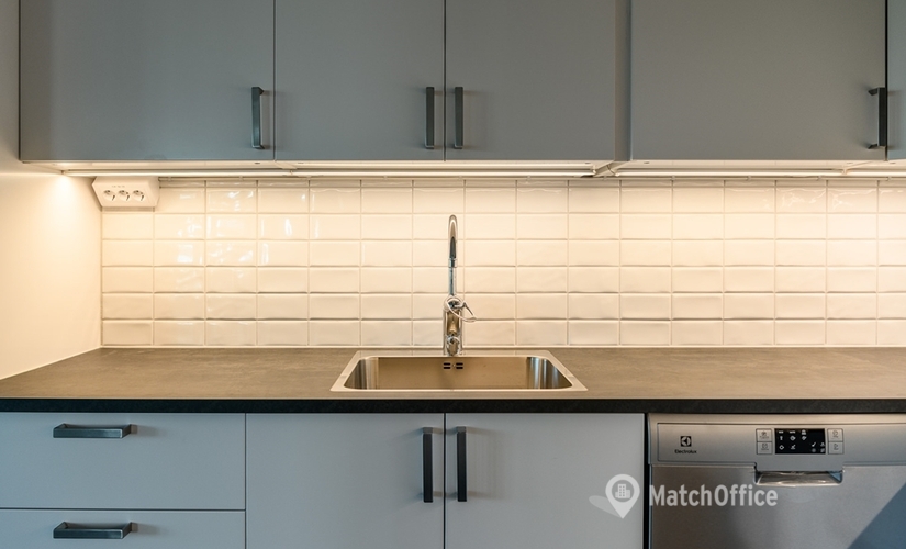 Kontorshotell(Yta:1248 m²) för uthyrning i Johanneslundsvägen 2, 194 61 Upplands Väsby. Handikappanpassad | MatchOffice.se