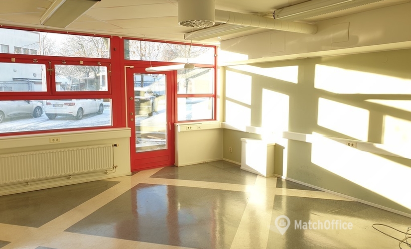 Industrilokal(Yta:600 m²) för uthyrning i Stormbyvägen 6, 163 55 Norrmalm. Fullt utbud av faciliteter | MatchOffice.se																	