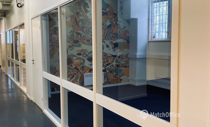 Kontorsplatser(Yta:378 m²)	att hyra i Södertälje, Sydhamnsvägen 57, 151 38 Södertälje. WiFi-anslutning ingår | MatchOffice.se