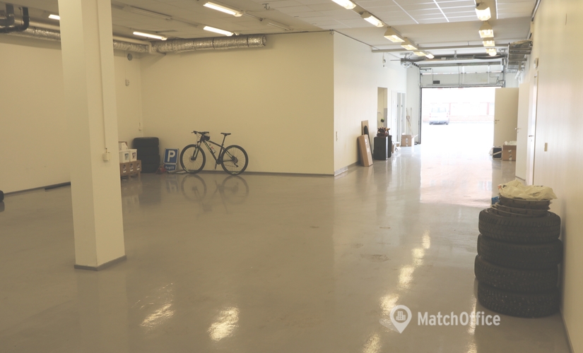350 m² Warehouse rental in Goteborg Hogsbo, Gruvgatan (421 30) - 4 | MatchOffice.com