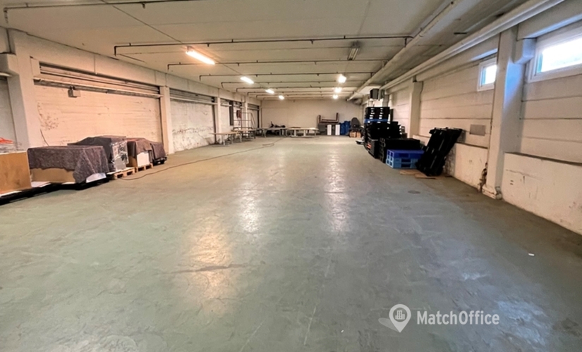 Lager(Yta:950 m²) för uthyrning i Åskvädersgatan 1, 418 34 Västra Hisingen. Lång- och korttidsuthyrning | MatchOffice.se