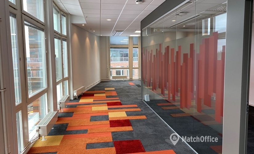 Kontorsutrymme(Yta:363 m²)	för uthyrning i Solna, Råsundavägen 2-16, 169 67 Solna. Lång- och korttidsuthyrning | MatchOffice.se