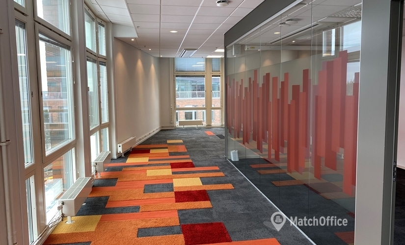 Kontorslokaler(Yta:1145 m²) för uthyrning i Solna, Råsundavägen 2-16, 169 67 Solna. Bra läge | MatchOffice.se