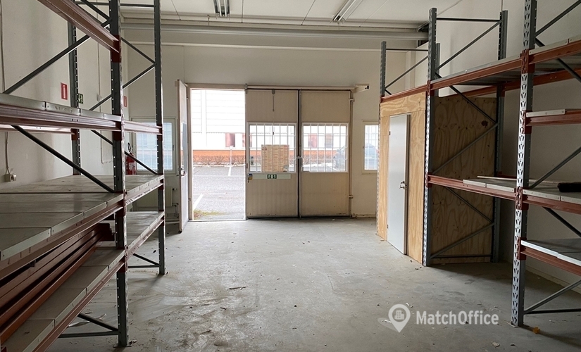 Kontorslokaler(Yta:603 m²)	för uthyrning i Gunnebogatan 32 B, 163 53 Kista. Inga extra avgifter | MatchOffice.se