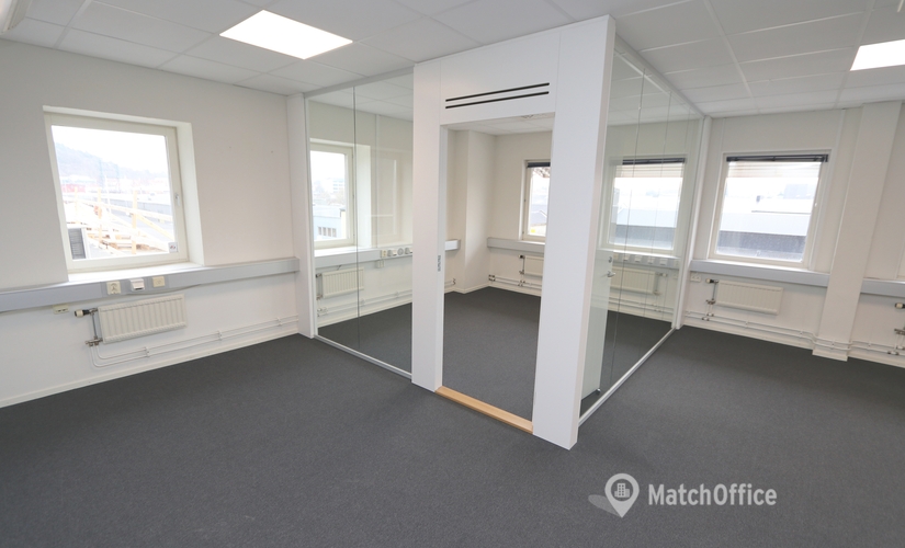Kontor(Yta:180 m²)	att hyra i Marieholmsgatan 54, 415 02 Göteborg Marieholm. Handikappanpassad | MatchOffice.se