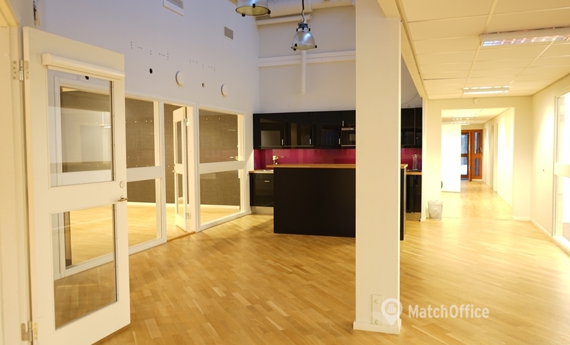 Kontorsutrymme(Yta:198 m²)	att hyra i Täby, Nytorpsvägen 10, 183 71 Täby. WiFi-anslutning ingår | MatchOffice.se