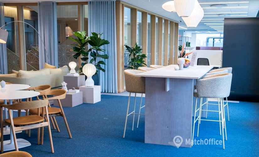 Affärscentrum(Yta:35 m²) för uthyrning i Elektrogatan 10, 171 54 Solna. Inga extra avgifter | MatchOffice.se