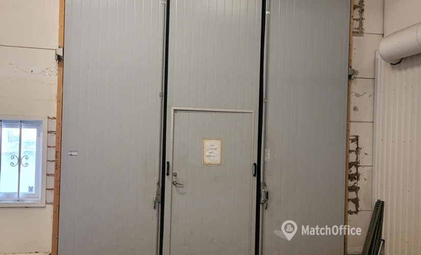 Kontorsutrymme(Yta:288 m²)	för uthyrning i Krickvägen 18, 803 09 Gävle. Bra läge | MatchOffice.se