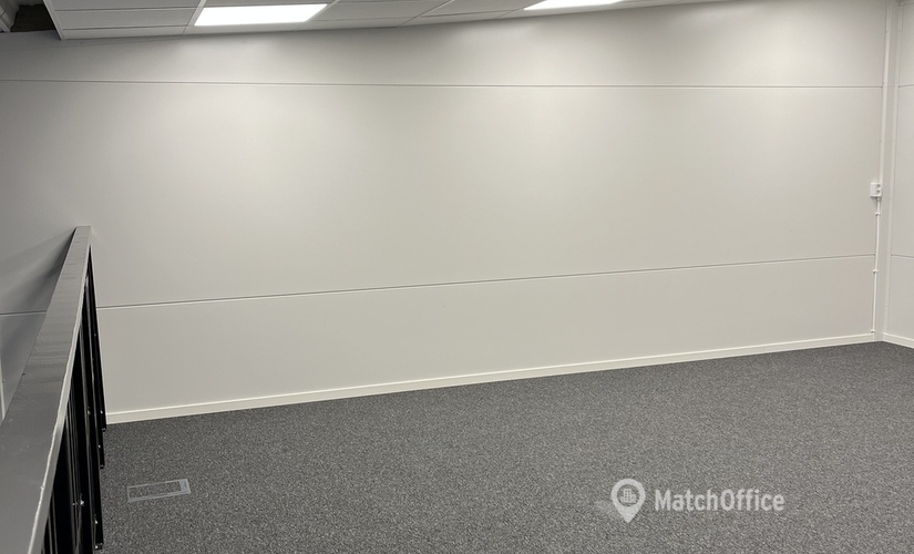 Industrilokal(Yta:104 m²) att hyra i Kranbalksgatan 4, 721 38 Västerås. Bra val | MatchOffice.se																	