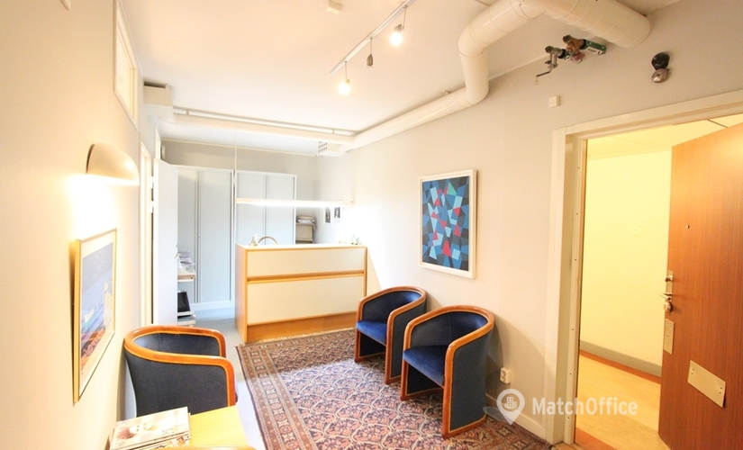 Affärscentrum(Yta:1500 m²) att hyra i Kungsgatan 37, 111 56 Norrmalm. Inga extra avgifter | MatchOffice.se