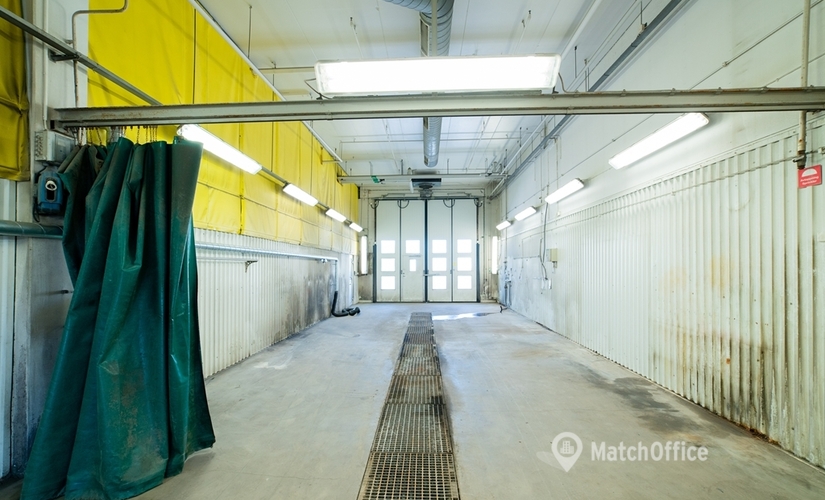 2010 m² Office warehouse up for rent in Uppsala, Uppsala (754 50) - 2 | MatchOffice
