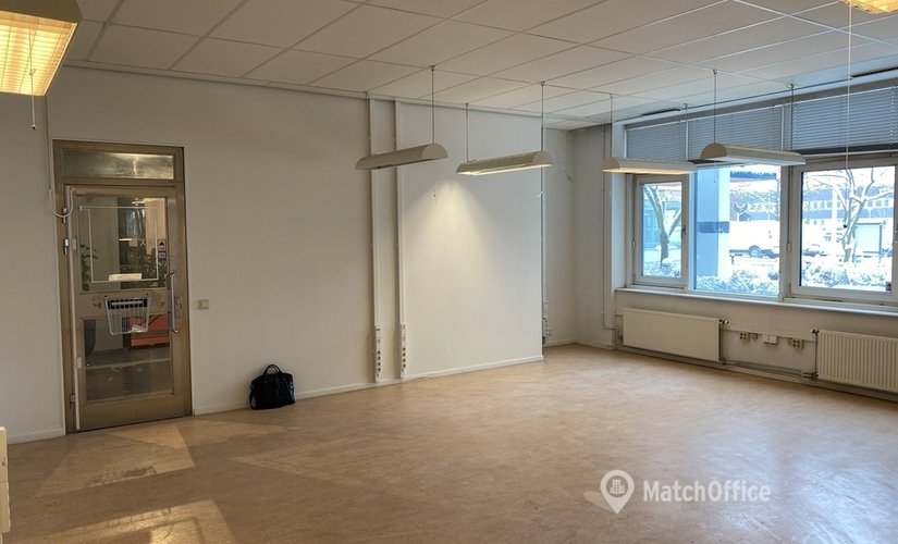 60 m² Commercial shop for rent in Spanga, Fagerstagatan 18 B (163 53) - 2 | MatchOffice