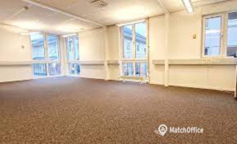 29 m² Business park in Sigtuna, Nymärsta torg 6 (195 30) - 9 | MatchOffice.com