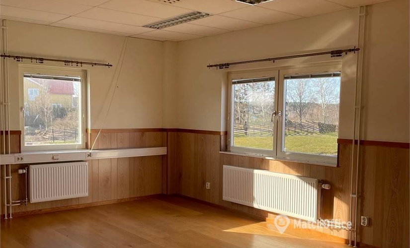 Företagshotell(Yta:90 m²) att hyra i HERREBRO GÅRD 3, 605 97 Norrköping. Bra läge | MatchOffice.se