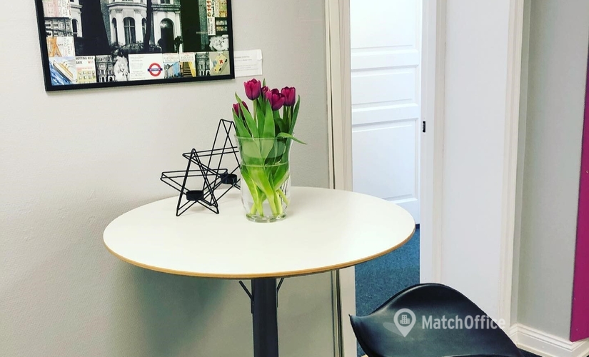 Kontorshotell(Yta:18 m²) att hyra i Östra Rönneholmsvägen 4, 211 47 Malmö Centrum. Fullt utbud av faciliteter | MatchOffice.se