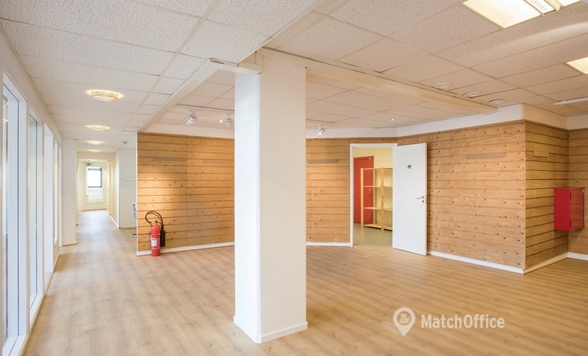 1351 m² Workshop space for rent in Sollentuna, Sollentuna (192 79) - 2 | MatchOffice