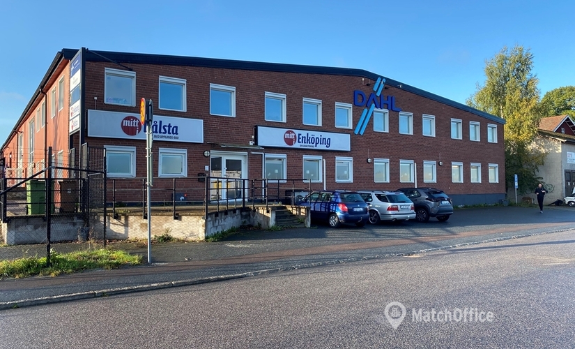 Kontorshotell(Yta:429 m²) för uthyrning i Enköping, Östra Järnvägsg. 8, 745 37 Enköping. Lång- och korttidsuthyrning | MatchOffice.se