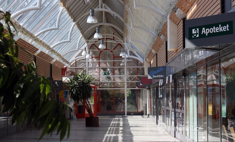 Butikslokal(Yta:28 m²) att hyra i Tensta Centrum, 163 53 Spånga. Inga extra avgifter | MatchOffice.se