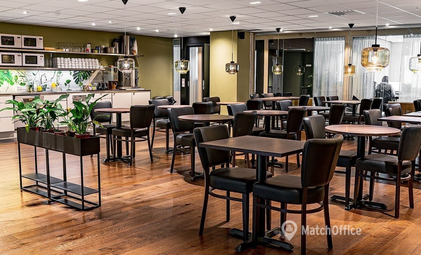Företagshotell(Yta:2000 m²) att hyra i Vasagatan 10, 111 20 Norrmalm. Handikappanpassad | MatchOffice.se