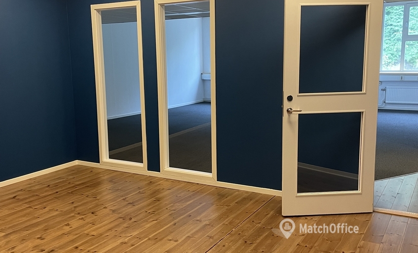 Affärscentrum(Yta:100 m²) att hyra i William Gibsons väg, 433 76 Partille. Handikappanpassad | MatchOffice.se