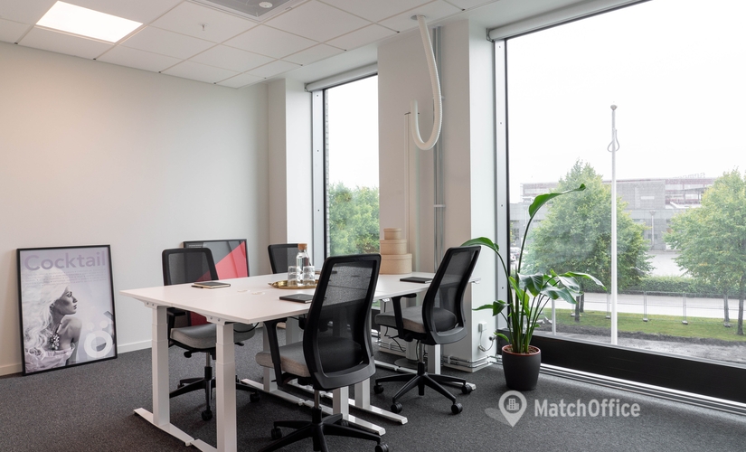 Flexibel arbetsplats(Yta:150 m²) att hyra i Pumpgatan 1, 417 55 Lundby. Handikappanpassad | MatchOffice.se