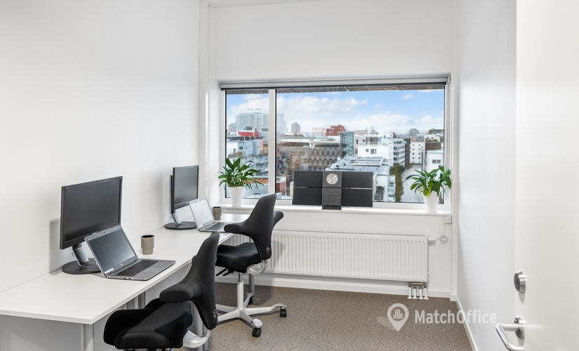 Affärscentrum(Yta:1200 m²) för uthyrning i Riggaregatan 53, 211 13 Hamnen. WiFi-anslutning ingår | MatchOffice.se