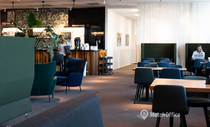 300 m² Shared workspace  in Hamnen , Nordenskiöldsgatan 24 (211 19) - 4 | MatchOffice.com