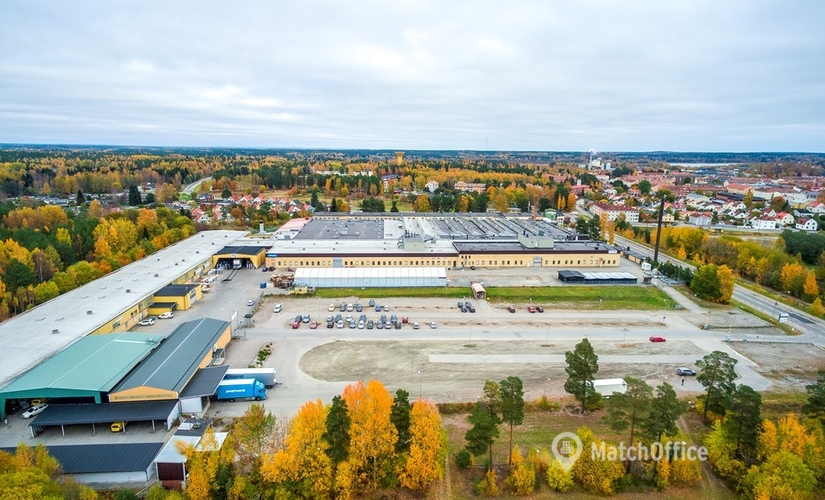 Verkstad(Yta:1851 m²) att hyra i Granvägen 1, 826 35 Söderhamn. Lång- och korttidsuthyrning | MatchOffice.se