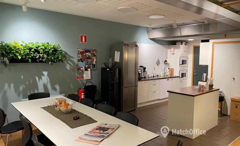 Kontorsutrymme(Yta:298 m²) för uthyrning i Stockholm, Luntmakargatan 22, 111 37 Norrmalm. Inga extra avgifter | MatchOffice.se
