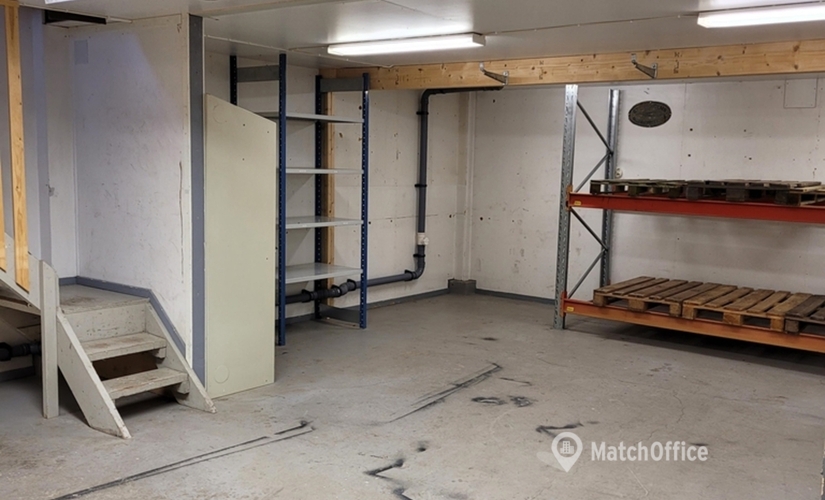140 m² Warehouse storage up for rent in Gavle, Gävle (803 09) - 4 | MatchOffice