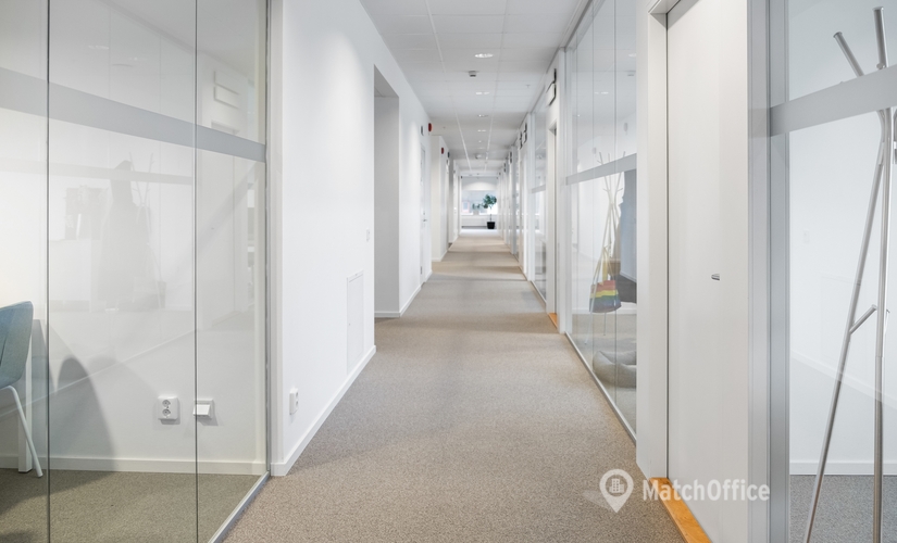 1200 m² Business center in Hamnen , Riggaregatan 53 (211 13) - 4 | MatchOffice.com