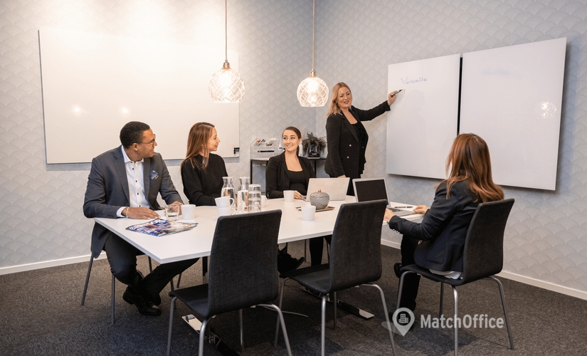 300 m² Business park in Solna, Solna (169 79) - 1 | MatchOffice.com