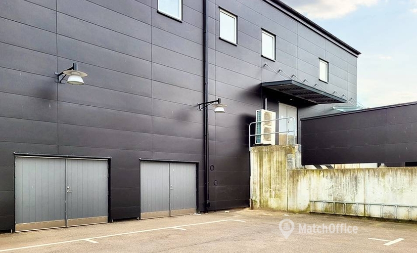 Lager(Yta:659 m²) att hyra i Norra Bulltoftavägen 65, 212 43 Husie. Bra läge | MatchOffice.se