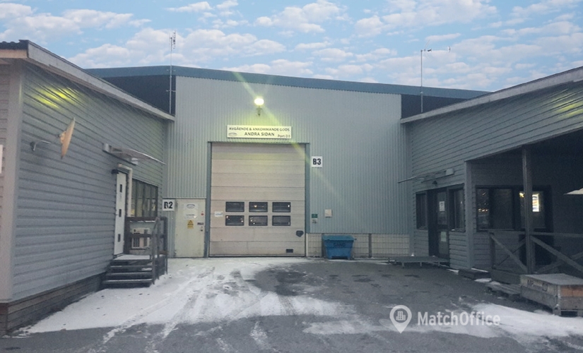 Lagerlokal(Yta:1295 m²) för uthyrning i Arlandastad, Östra Bangatan 8, 195 60 Sigtuna. Lång- och korttidsuthyrning | MatchOffice.se