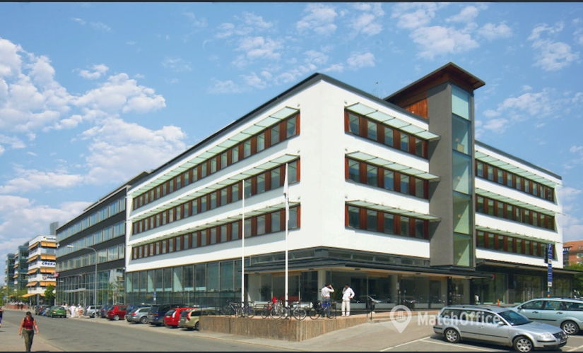 Affärscentrum(Yta:3968 m²) för uthyrning i Gårdsvägen 8, 169 70 Solna. Lång- och korttidsuthyrning | MatchOffice.se