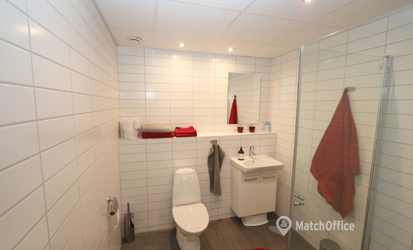 Kontorsrum(Yta:194 m²)	för uthyrning i Hulda Lindgrens gata 8, 421 31 Göteborg Centrum. WiFi-anslutning ingår | MatchOffice.se