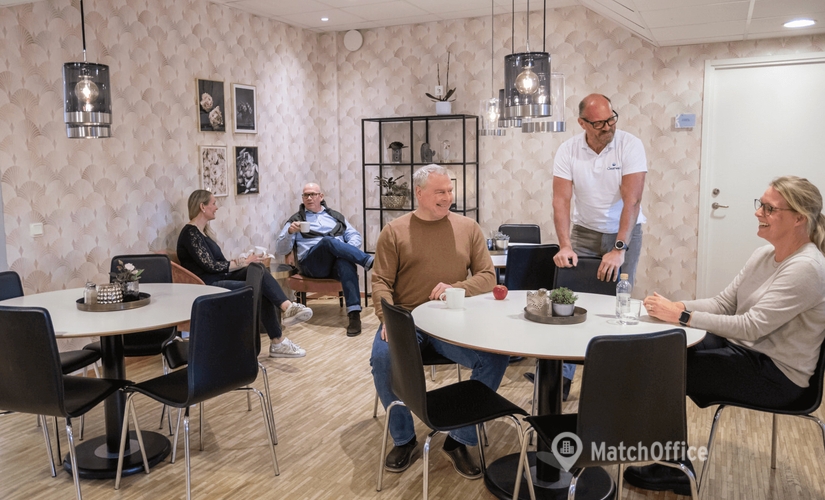 Coworking spaces(Yta:3595 m²) för uthyrning i Telefonvägen 30, 126 26 Hägersten. Bra val | MatchOffice.se