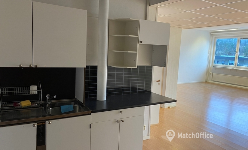 Kontor(Yta:200 m²)	att hyra i Ursviksvägen 127, 174 46 Sundbyberg. Bra val | MatchOffice.se
