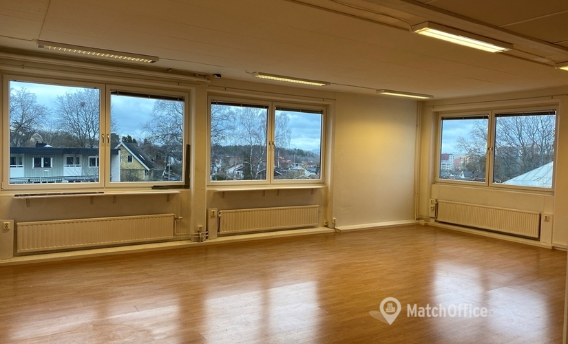 Kontorslokaler(Yta:200 m²) att hyra i Ursviksvägen 127, 174 46 Sundbyberg. Handikappanpassad | MatchOffice.se