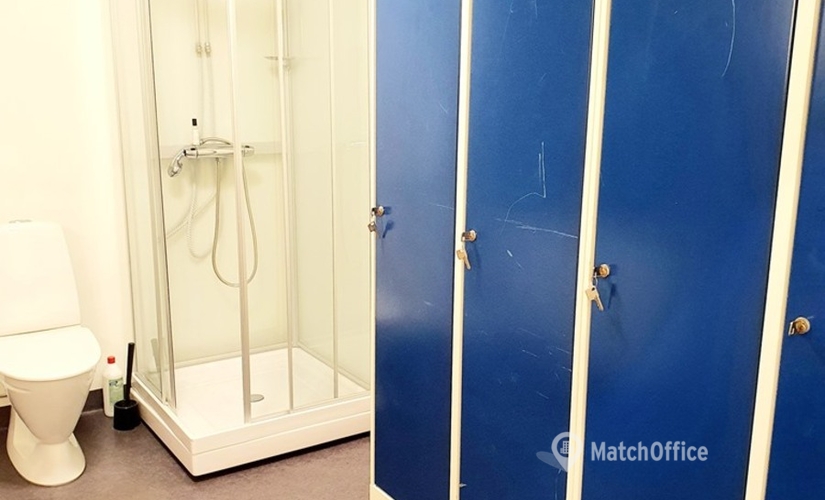 Verkstad(Yta:244 m²) att hyra i Växelgatan 15, 826 32 Söderhamn. Fullt utbud av faciliteter | MatchOffice.se