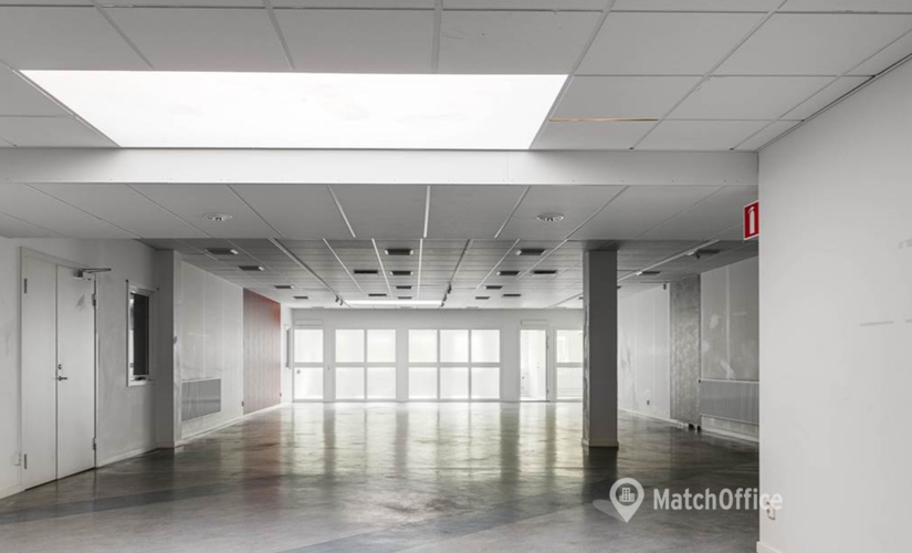 Lagerlokal(Yta:1376 m²) för uthyrning i Aminogatan 18, 431 53 Mölndal. Lång- och korttidsuthyrning | MatchOffice.se