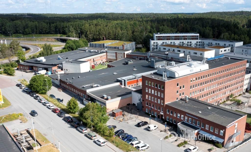 Företagshotell(Yta:240 m²) för uthyrning i Industrivägen 13, 135 40 Tyresö. WiFi-anslutning ingår | MatchOffice.se