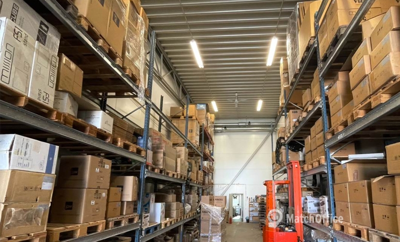 162 m² Workshop space for rent in Angered, Kummingatan 7 (424 43) - 2 | MatchOffice