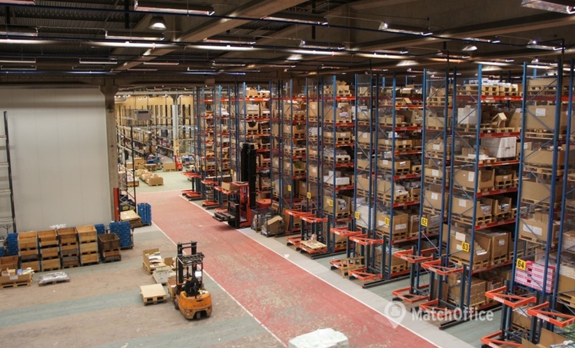 Lagerutrymme(Yta:4481 m²) för uthyrning i Fagerstagatan 21, 163 53 Spånga. Bra val | MatchOffice.se