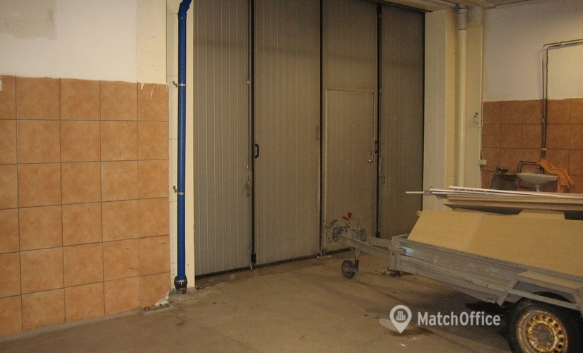 Lagerutrymme(Yta:362 m²) att hyra i Bristagatan 18a, 195 60 Sigtuna. Lång- och korttidsuthyrning | MatchOffice.se