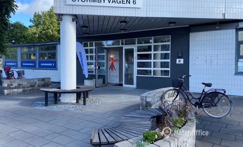 600 m² Warehouse storage rental in Norrmalm, Stormbyvägen 6 (163 55) - 1 | MatchOffice.com