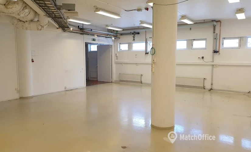 600 m² Office warehouse for rent in Norrmalm, Stormbyvägen 6 (163 55) - 4 | MatchOffice.com