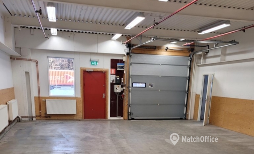 Industrilokal(Yta:978 m²) för uthyrning i Strömmavägen 2, 803 09 Gävle. Endast från verifierade hyresvärdar | MatchOffice.se																	