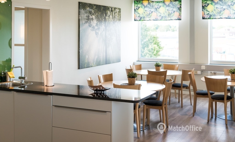 Kontorslokaler(Yta:24 m²)	att hyra i Skolgången 17, 802 62 Gävle. Fullt utbud av faciliteter | MatchOffice.se