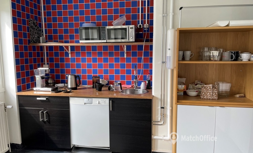 Kontorsutrymme(Yta:266 m²)	för uthyrning i Mölndal, Taljegårdsgatan 3, 431 53 Mölndal. Lång- och korttidsuthyrning | MatchOffice.se